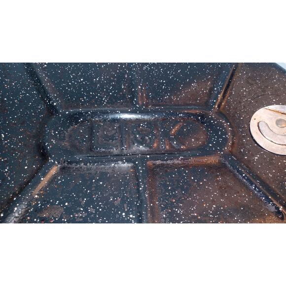 Oval Lisk enamel black speckled oven roasting pan 14" x 9.5" x 7" - Picture 4 of 10